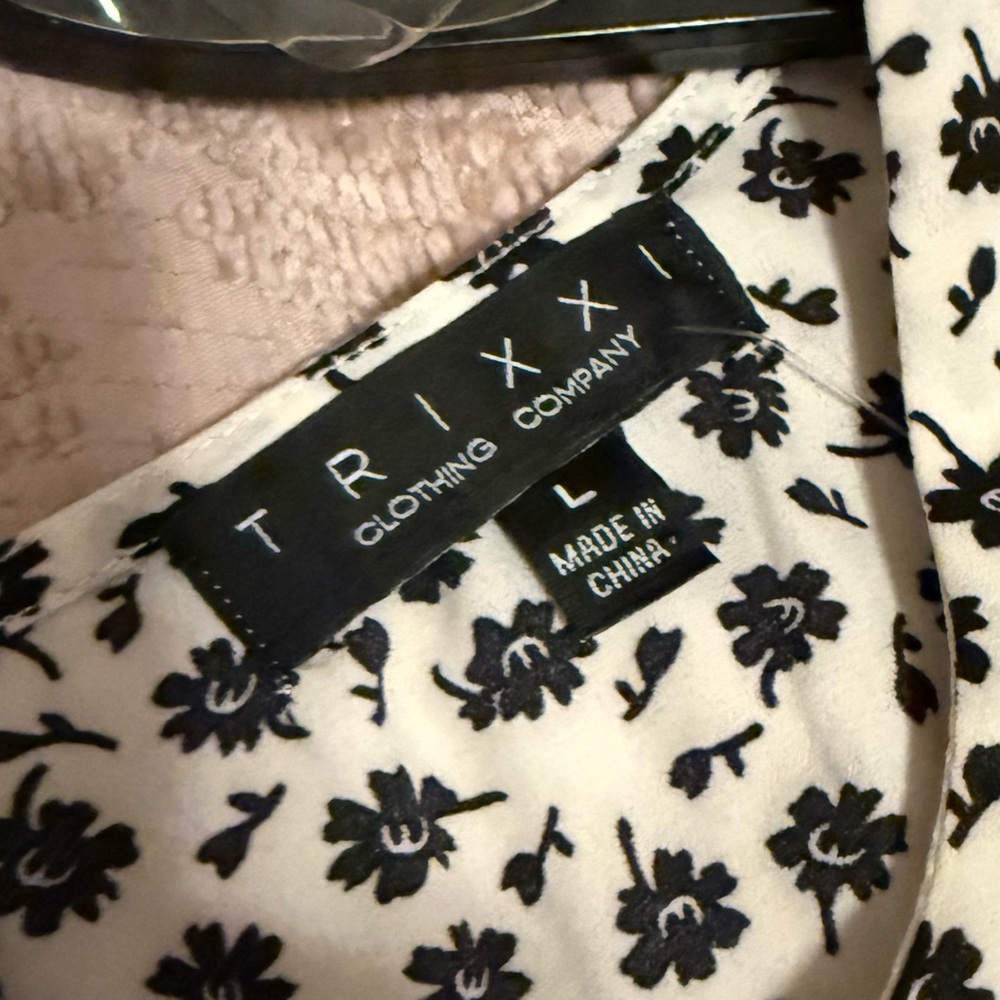 Trixxi Long Sleeve Dress from Francesca's LARGE - Picture 6 of 9